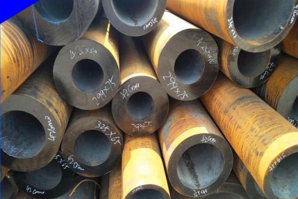 泰安泰安泰安42CrMo无缝钢管 汽车工程机械配件合金无缝管